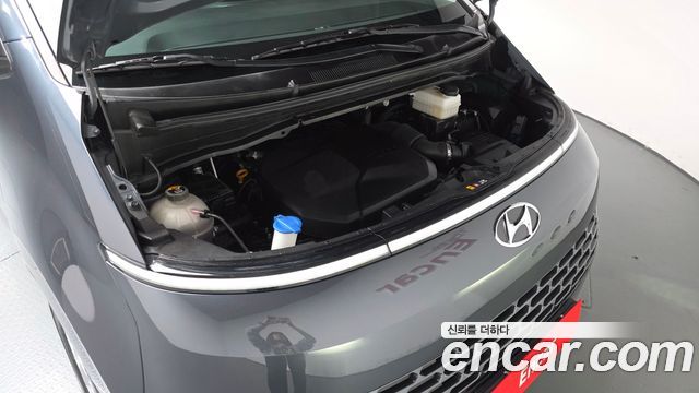 Hyundai Staria 2022 — photo 6