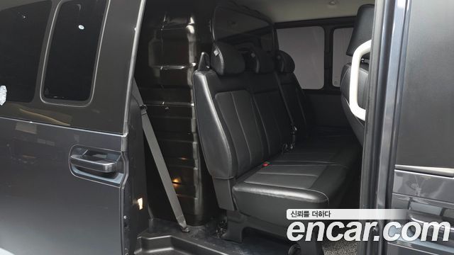 Hyundai Staria 2022 — photo 17