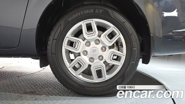 Hyundai Staria 2022 — photo 7