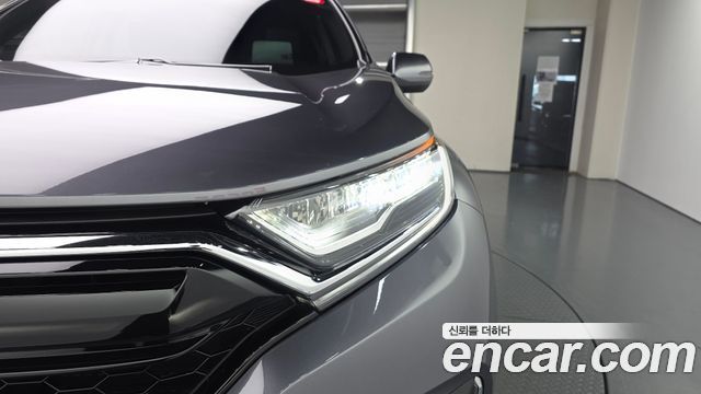 Honda CR-V 2022 — photo 8