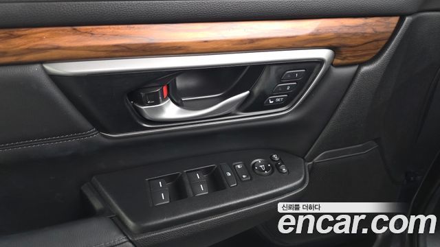 Honda CR-V 2022 — photo 30