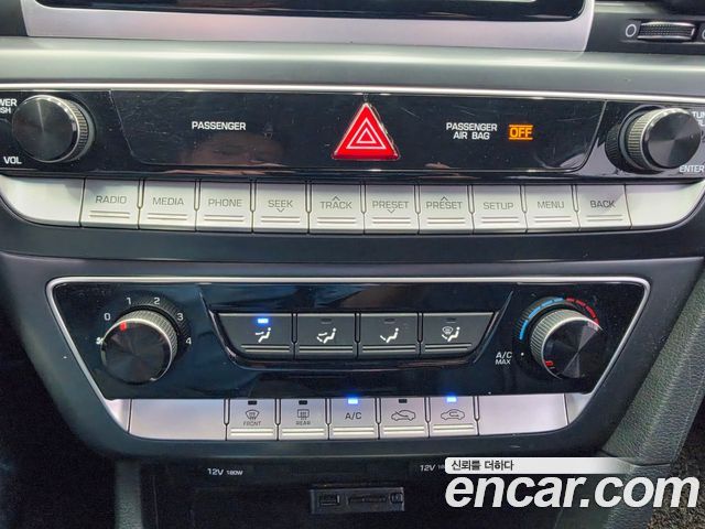 Hyundai Sonata 2018 — photo 15