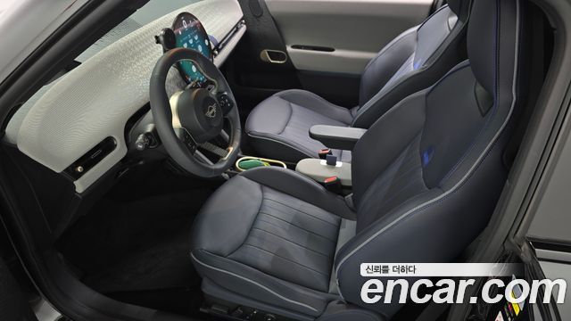 Mini Cooper 2024 — photo 10