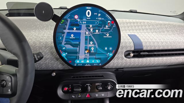 Mini Cooper 2024 — photo 18