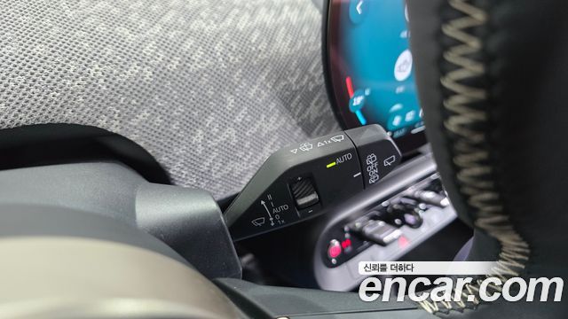 Mini Cooper 2024 — photo 26