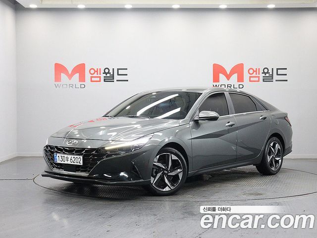 Hyundai AVANTE 2023 — photo 1