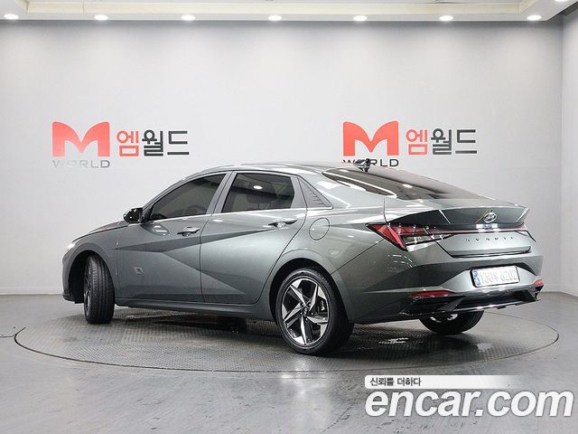 Hyundai AVANTE 2023 — photo 3