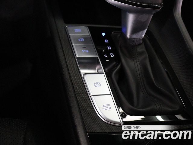 Hyundai AVANTE 2023 — photo 11
