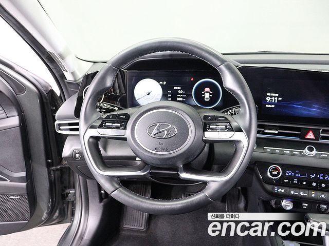 Hyundai AVANTE 2023 — photo 14