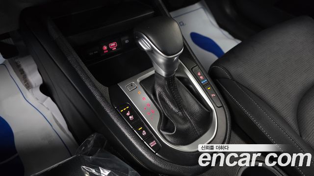 Kia K3 2019 — photo 9