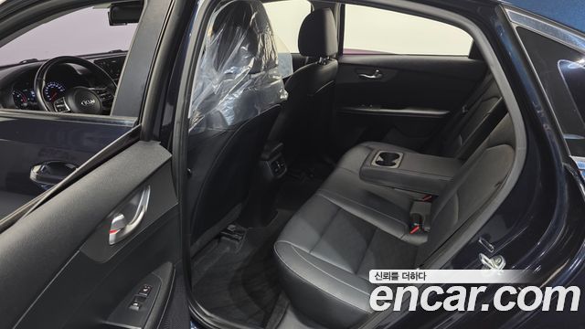 Kia K3 2019 — photo 12