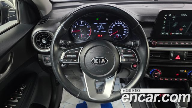 Kia K3 2019 — photo 14