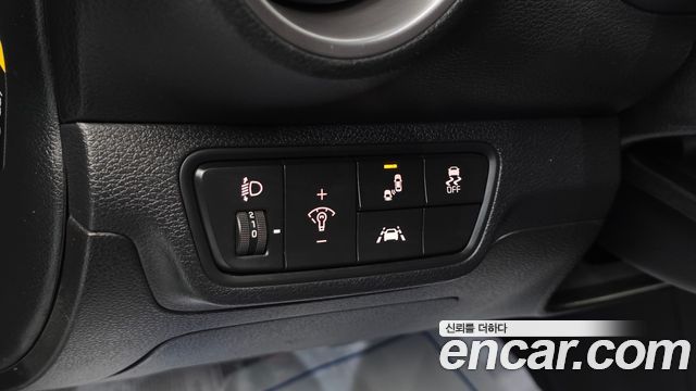 Kia K3 2019 — photo 17