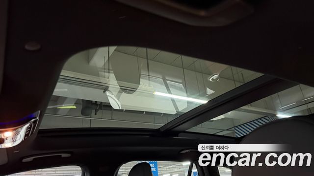 Mercedes-Benz GLC-Class 2026 — photo 14