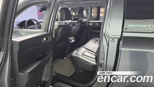 KG Mobility Rexton 2018 — photo 17