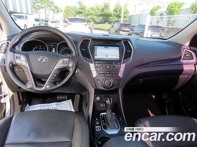 Hyundai Santafe 2017 — photo 7