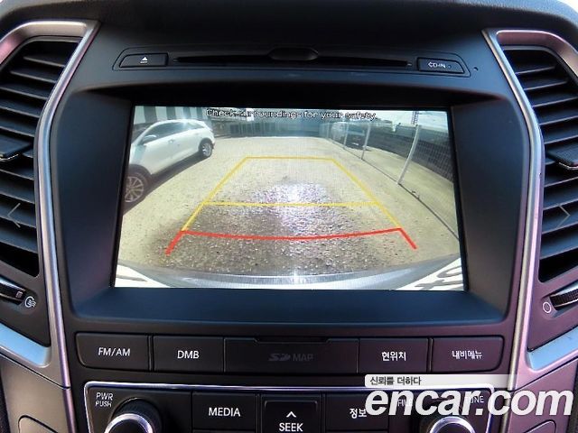 Hyundai Santafe 2017 — photo 16