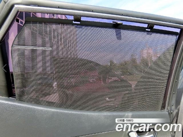 Hyundai Santafe 2017 — photo 18