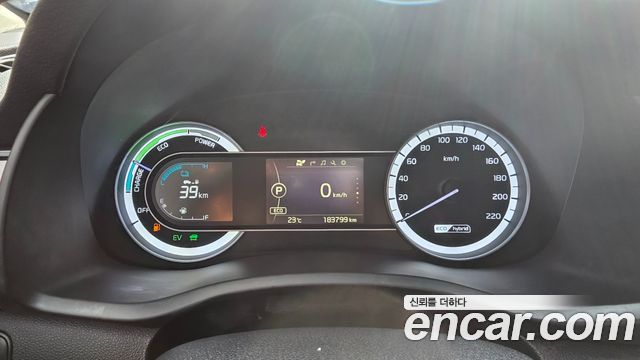Kia Niro 2017 — photo 12