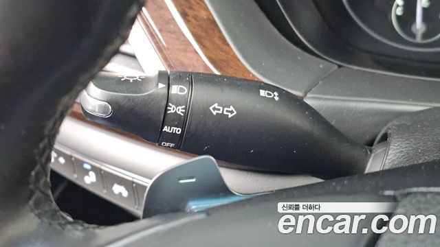 Genesis EQ900 2016 — photo 34
