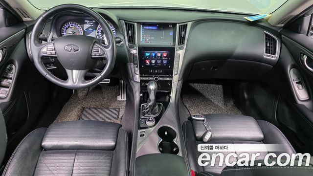 Infiniti Q50 2016 — photo 10