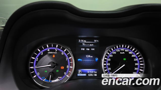 Infiniti Q50 2016 — photo 11
