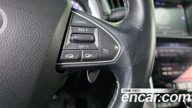 Infiniti Q50 2016 — photo 26