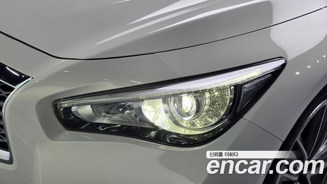 Infiniti Q50 2016 — photo 8