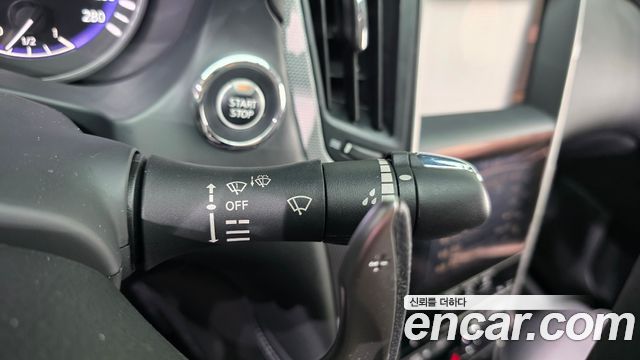 Infiniti Q50 2016 — photo 29