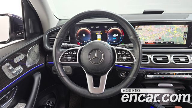 Mercedes-Benz GLE-Class 2021 — photo 19