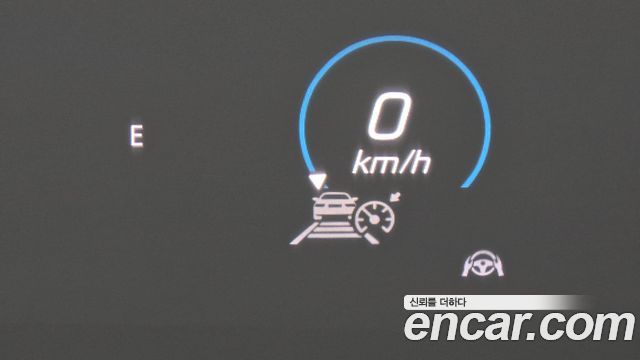 Mercedes-Benz GLE-Class 2021 — photo 31