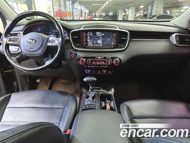 Kia Sorento 2019 — photo 10