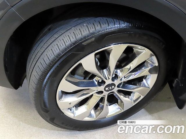 Kia Sorento 2019 — photo 20