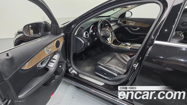 Mercedes-Benz C-Class 2015 — photo 10