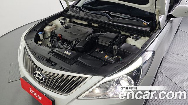 Hyundai Grandeur 2016 — photo 6
