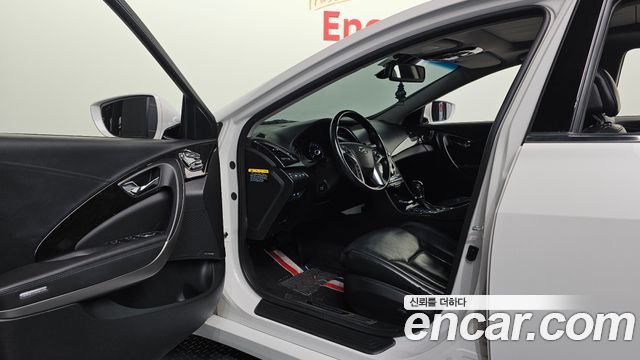 Hyundai Grandeur 2016 — photo 10