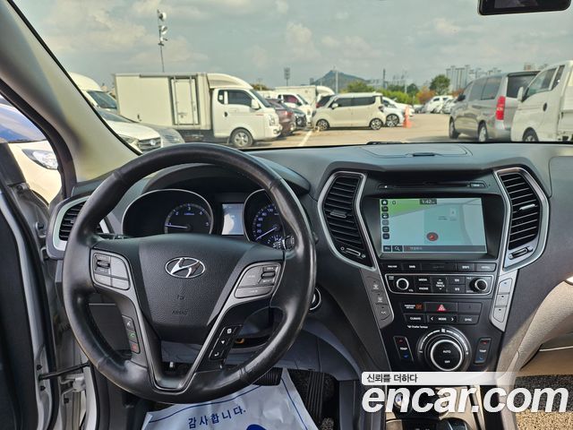Hyundai Santafe 2016 — photo 7