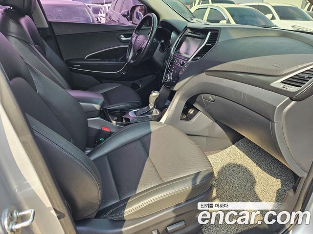 Hyundai Santafe 2016 — photo 12