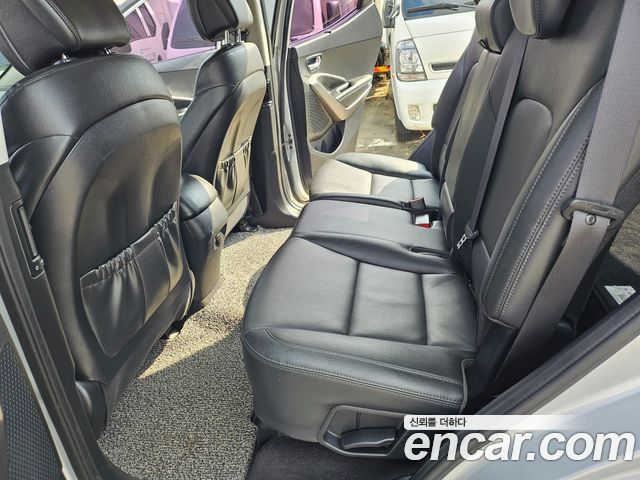 Hyundai Santafe 2016 — photo 13