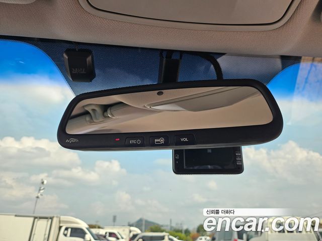 Hyundai Santafe 2016 — photo 14