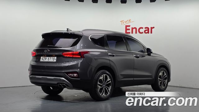 Hyundai Santafe 2019 — photo 2