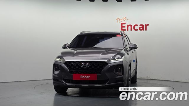 Hyundai Santafe 2019 — photo 3