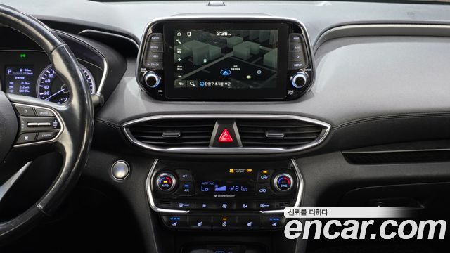 Hyundai Santafe 2019 — photo 19