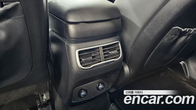 Hyundai Santafe 2021 — photo 25