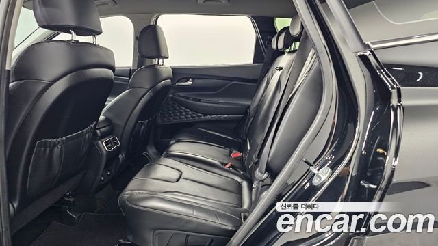 Hyundai Santafe 2021 — photo 16