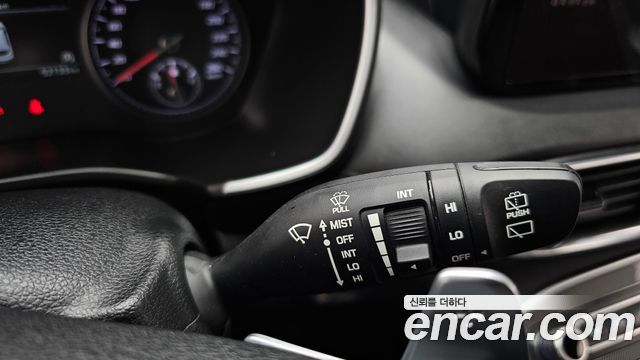 Hyundai Santafe 2021 — photo 28