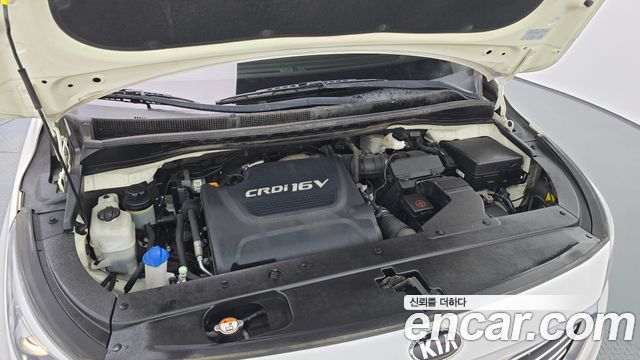 Kia Canival 2015 — photo 6