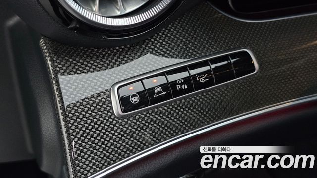 Mercedes-Benz E-Class 2017 — photo 25