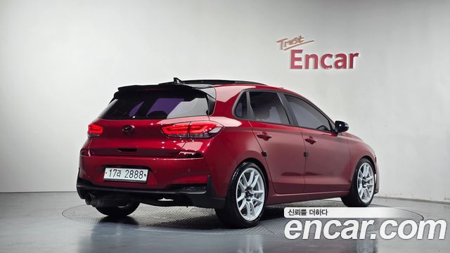 Hyundai i30 2019 — photo 2