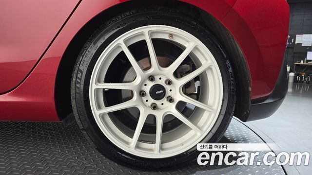 Hyundai i30 2019 — photo 7